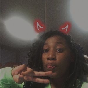 Meet your Posher, Ashyrah